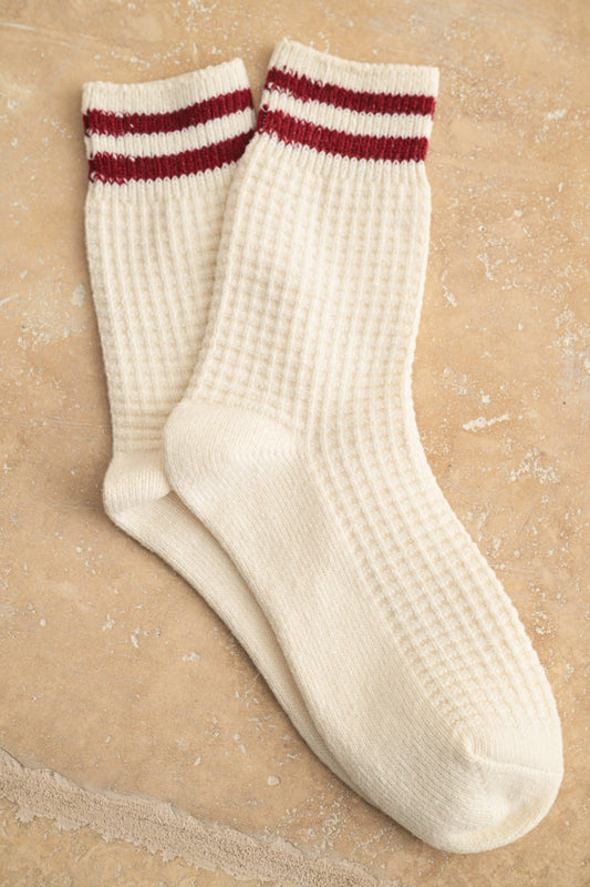WAFFLE PATTERN STRIPED SOCKS