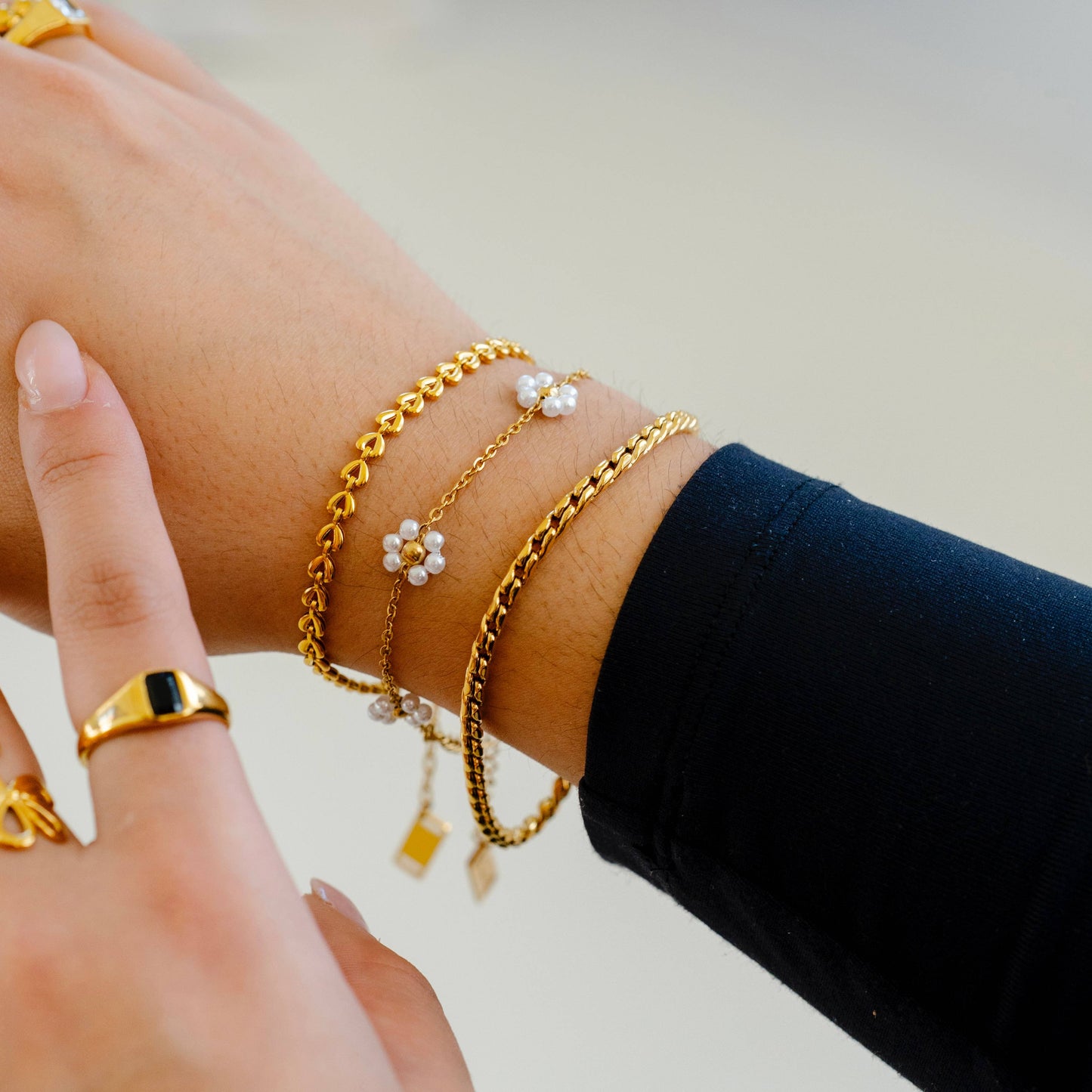 Pearl Flower Bracelet