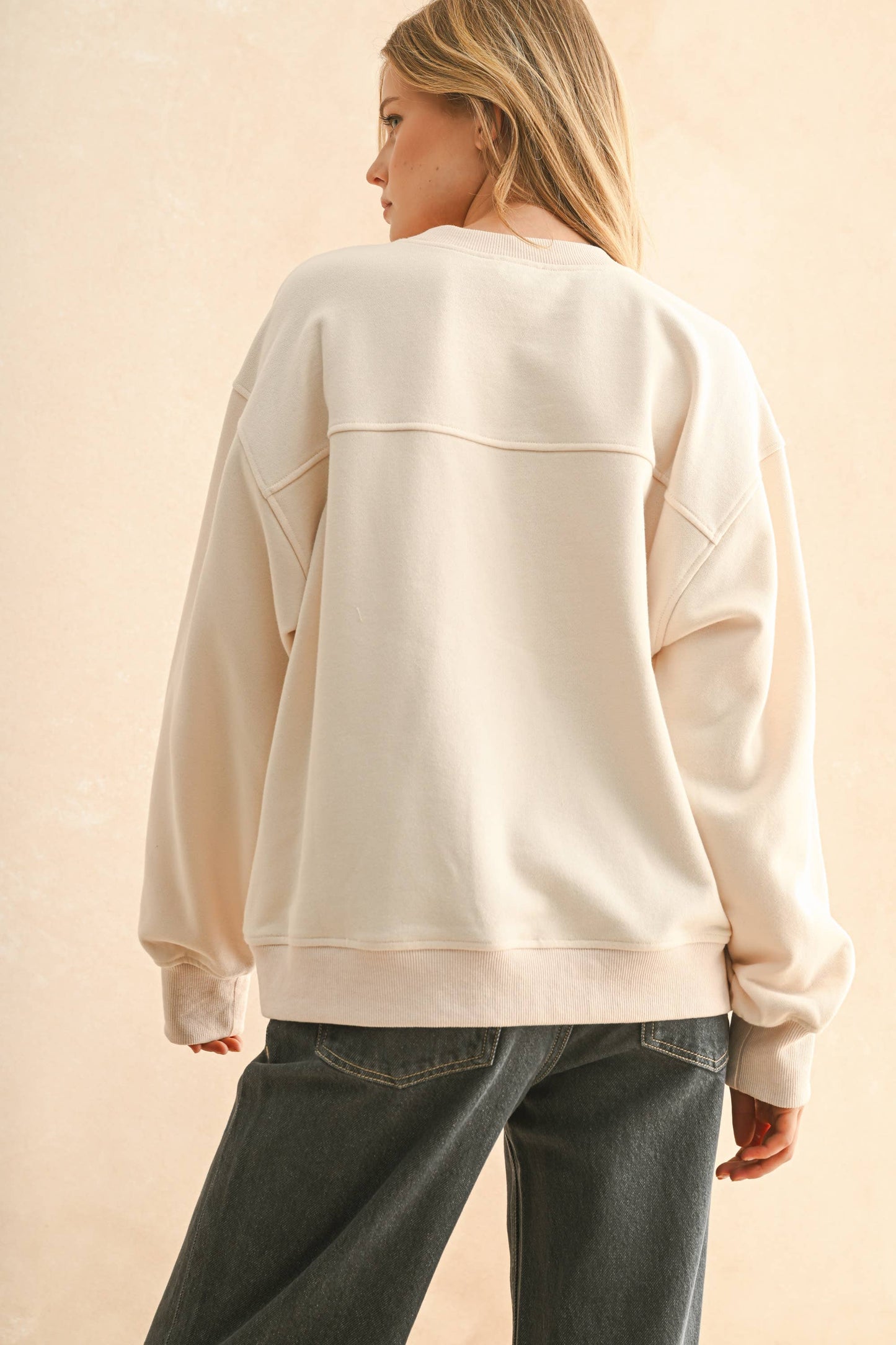 PARIS PATCH FRONT SWEATSHIRT